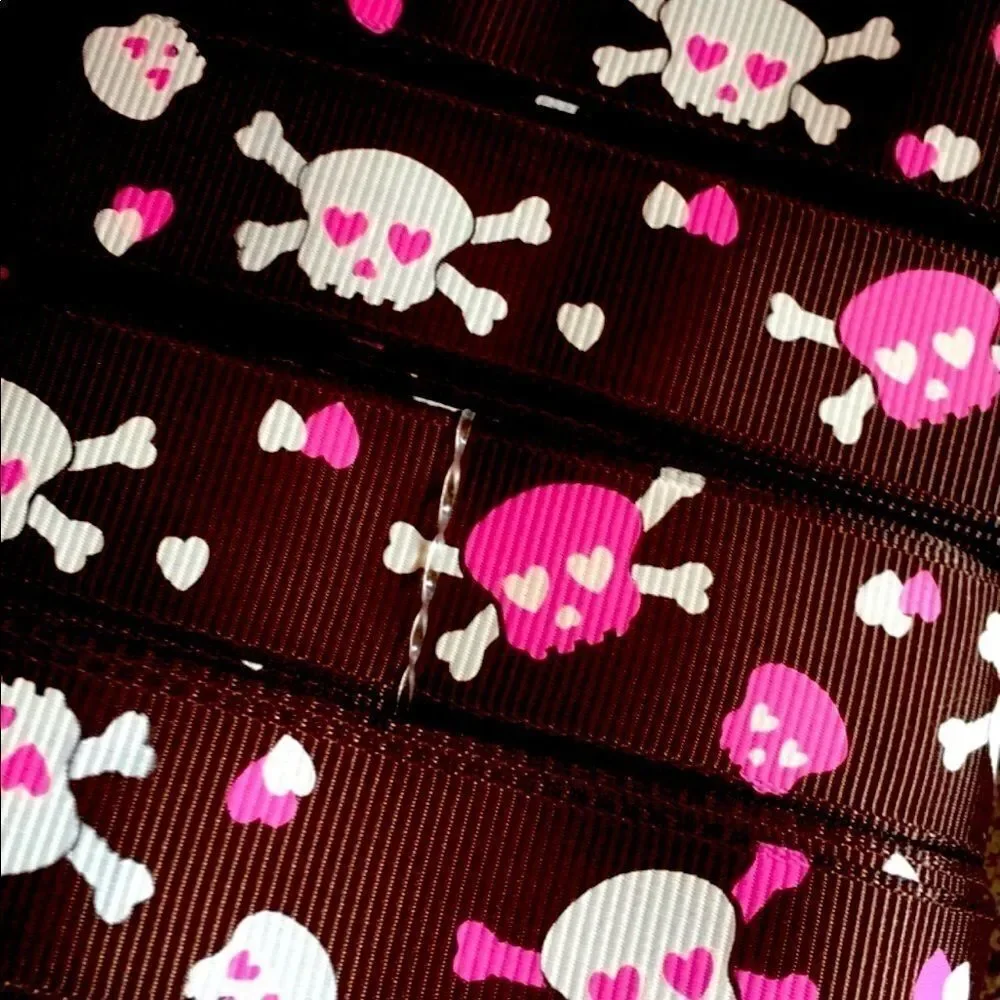 5/$24 grosgrain Ribbon 7/8” NEW 5 yards skulls